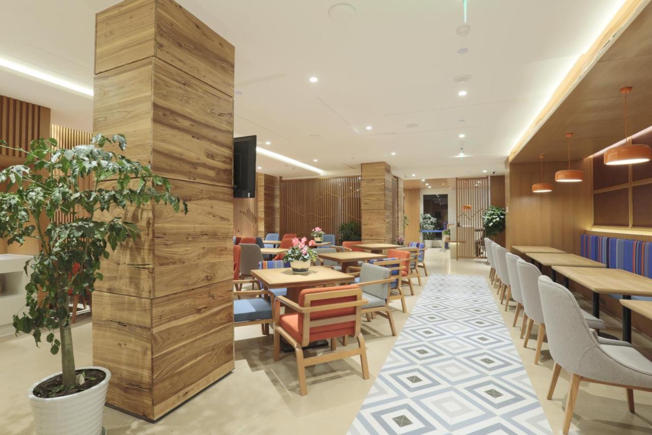 九寨沟智选假日酒店 外观 照片